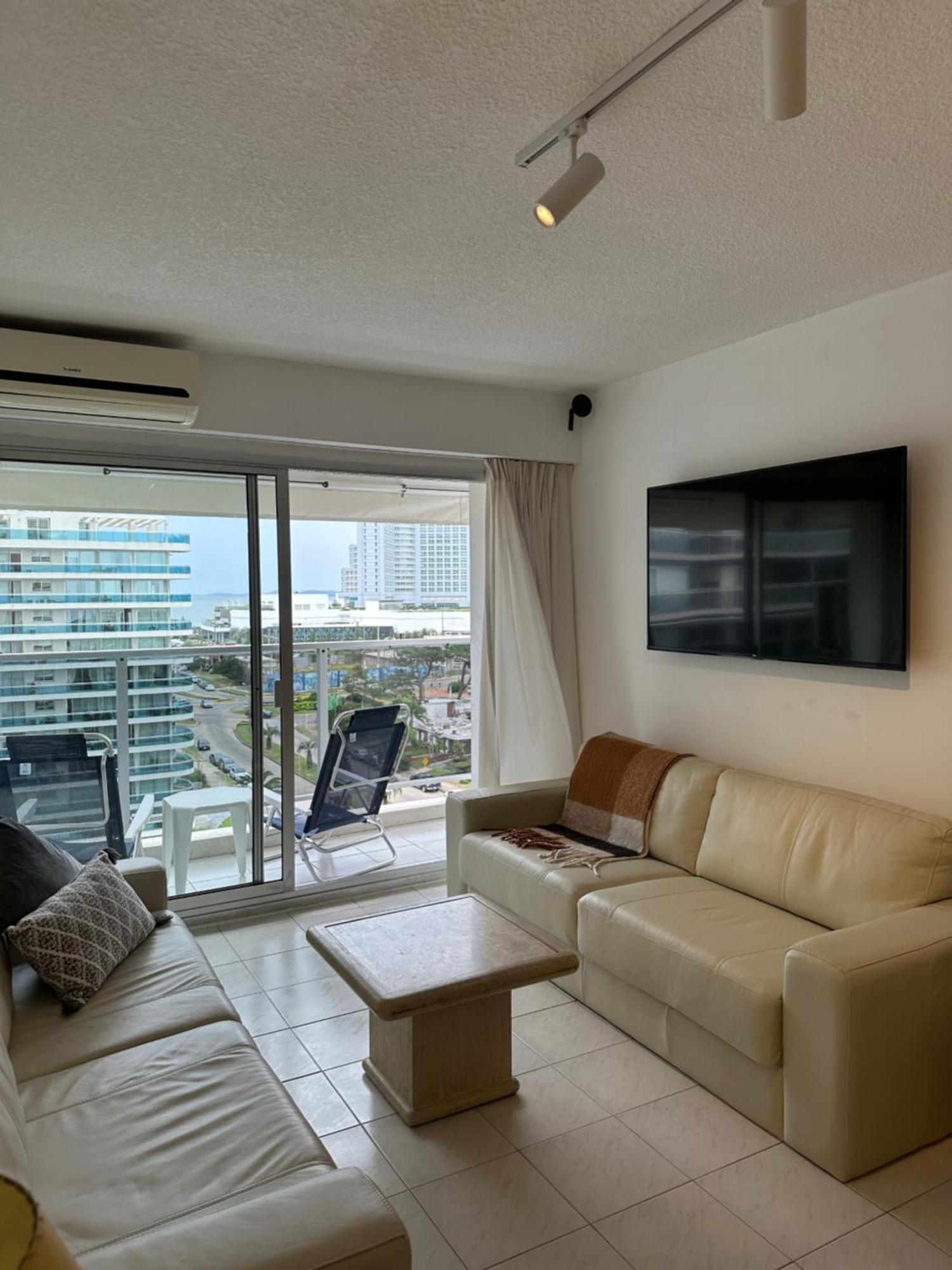 Hermoso Apartamento, Torre De Categoria Long Beach, En La Mejor Ubicacion De Пунта-дель-Эсте Экстерьер фото