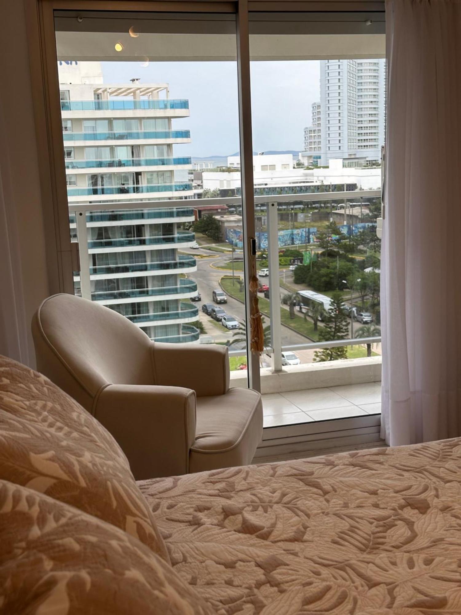 Hermoso Apartamento, Torre De Categoria Long Beach, En La Mejor Ubicacion De Пунта-дель-Эсте Экстерьер фото